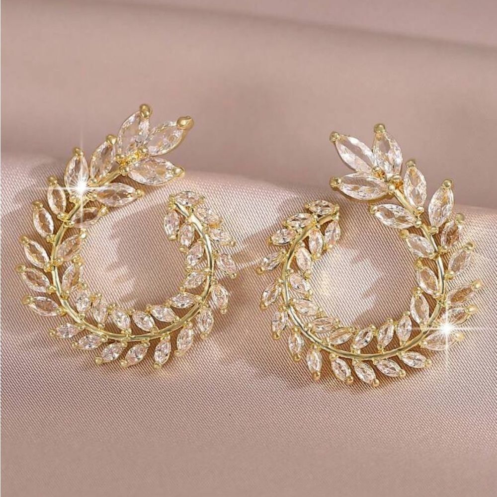 Statement round lead stud earrings A17